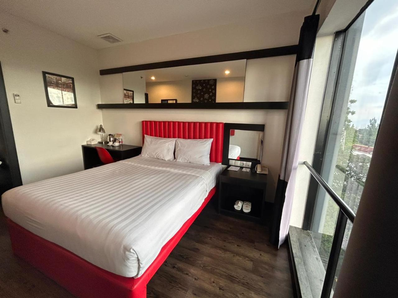 Kalya Hotel Bandung Dago Zewnętrze zdjęcie